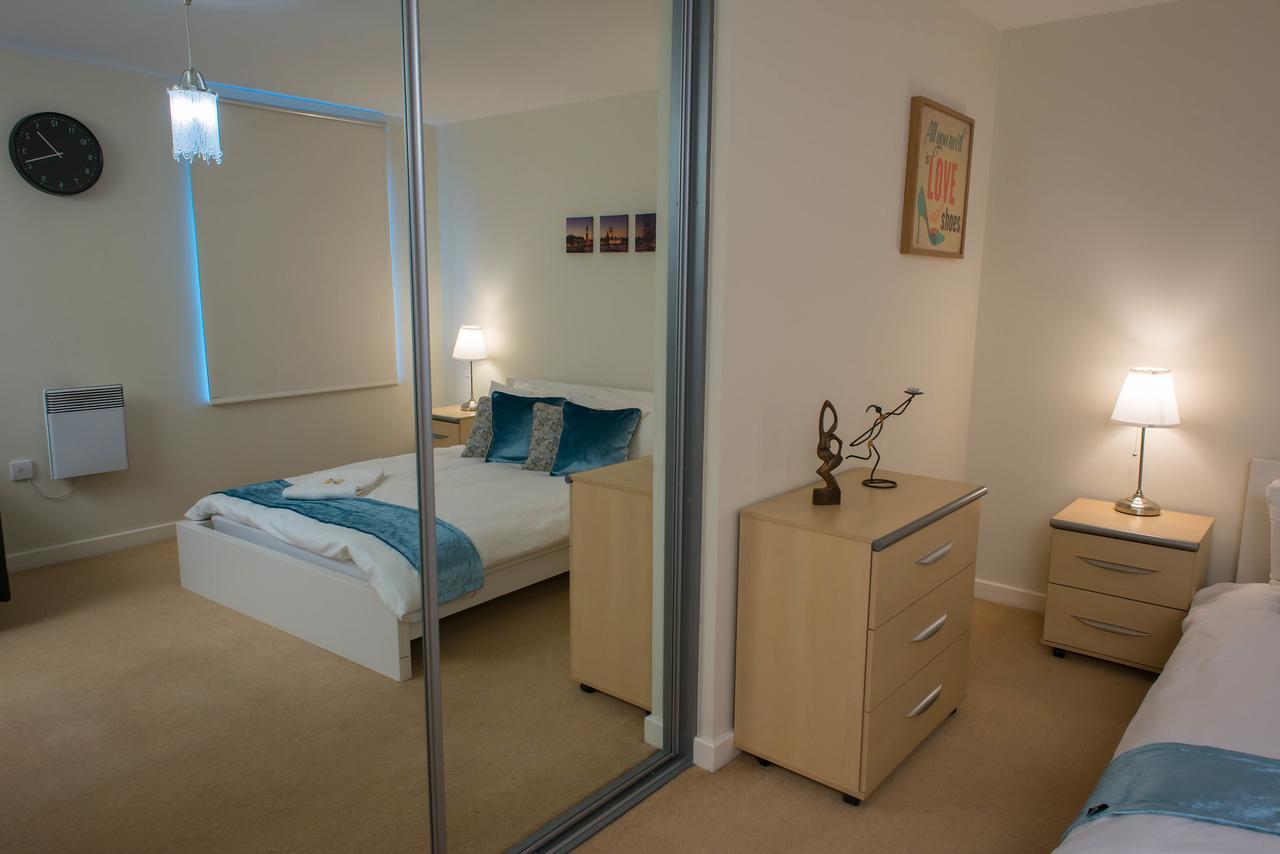 Royal Limehouse Apartment Лондон Экстерьер фото